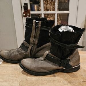 A.S.98 Gray/Black Strappy Ankle Boots Sherling Lined 41 EUC